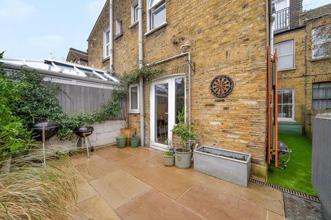 39 Brading Road, Brixton, London, SW2 2AP