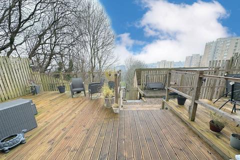 2 bedroom end of terrace house for sale, Church Side Close, Halifax HX3