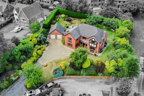 Sandon Road, Stone ST15