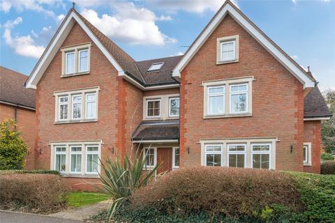 2 bedroom flat for sale, Orchard View, Surrey KT16