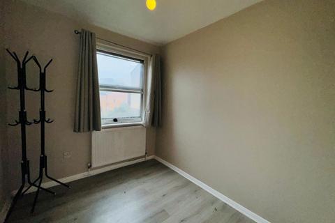 2 bedroom flat for sale, 66 Edmeston Close, Hackney, London, E9 5TL