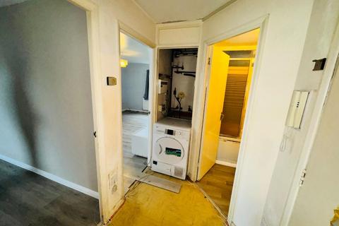 66 Edmeston Close, London, E9 5TL