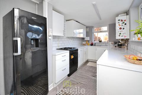 2 bedroom terraced house for sale, Whites Road, Cleethorpes DN35