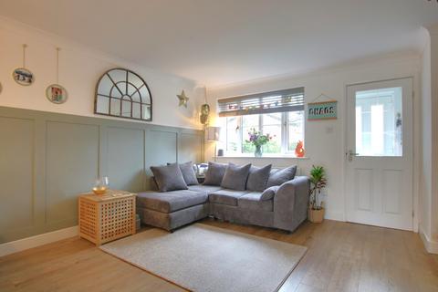 11 Barker Mill Close, Rownhams, Southampton, SO16 8LJ