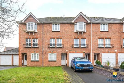 4 bedroom terraced house for sale, St. Marys Way, Surrey GU2