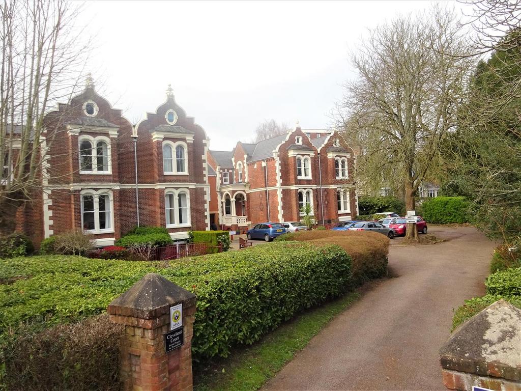 Cleveland Court
