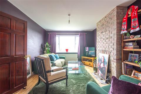 33 Walnut Crescent, Bristol, BS15 4HX