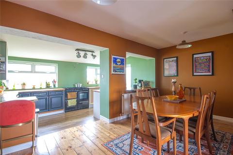 33 Walnut Crescent, Bristol, BS15 4HX