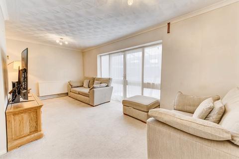 34 Bideford Road, Llanrumney, Cardiff, CF3 4EF