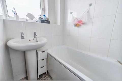 34 Bideford Road, Llanrumney, Cardiff, CF3 4EF