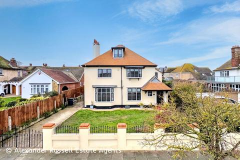 4 bedroom detached house for sale, Northumberland Avenue, Margate, CT9