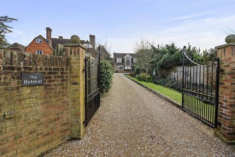 St. Marys Close, Willingdon, Eastbourne