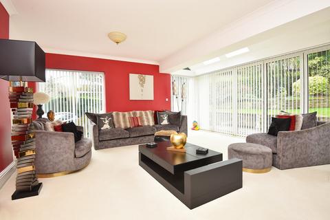 5 bedroom detached house for sale, Oakdale Manor, Harrogate