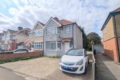 undefined, Hatton Road, Feltham, TW14