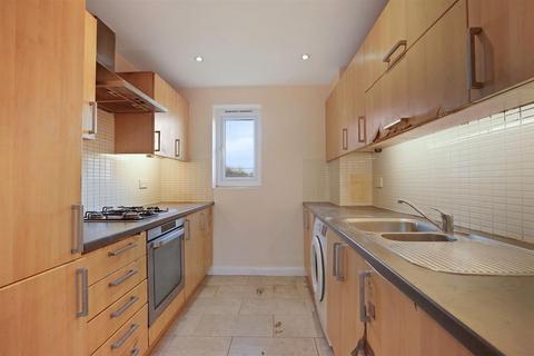 2 bedroom apartment for sale, Roberts Place, Dagenham, Essex