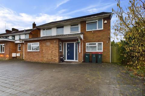 4 bedroom detached house for sale, Three Bridges Road, Crawley RH10