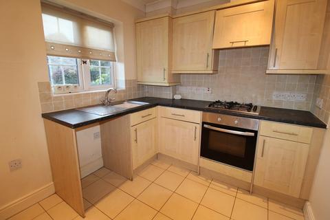 2 bedroom terraced house to rent, Cobb Close, Bury St Edmunds IP32