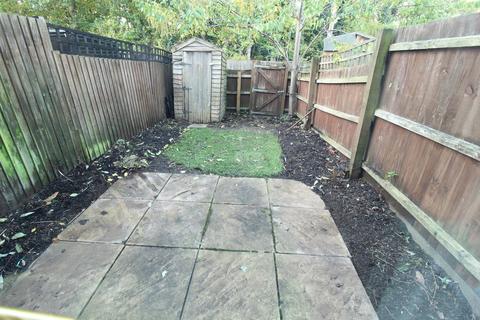 2 bedroom terraced house to rent, Cobb Close, Bury St Edmunds IP32