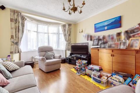 3 bedroom semi-detached house for sale, Brook Avenue, Edgware, Middlesex, HA8 9UZ