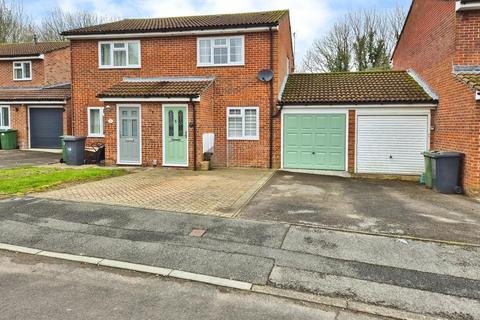 2 bedroom semi-detached house for sale, Ellington Drive, Basingstoke RG22