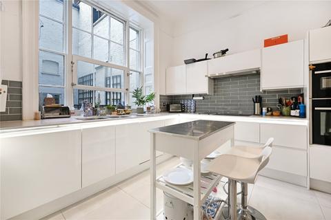 2 bedroom duplex to rent, Nottingham Place, Marylebone, W1U