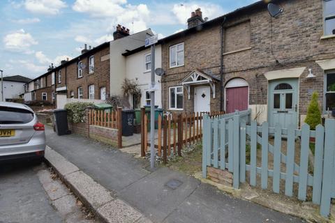 2 bedroom terraced house to rent, Bedford Street, Hertfordshire WD24