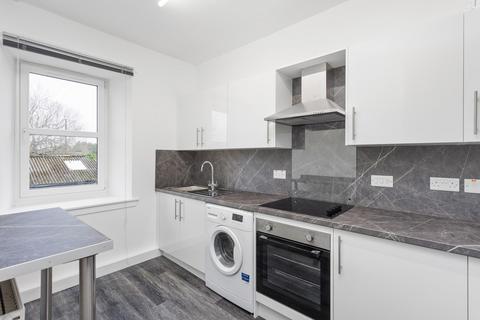 2 bedroom flat to rent, Grahams Road, Falkirk FK2