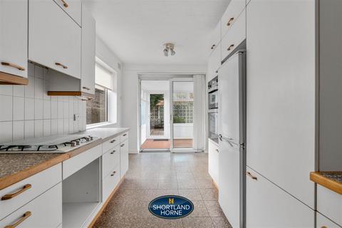 4 bedroom detached bungalow for sale, Butt Lane, Coventry CV5