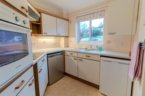 1 bedroom flat for sale, Ribblesdale Road, Sherwood, Nottingham