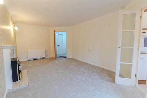 1 bedroom flat for sale, Ribblesdale Road, Sherwood, Nottingham
