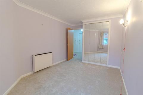 1 bedroom flat for sale, Ribblesdale Road, Sherwood, Nottingham