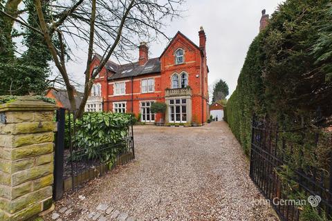 7 bedroom semi-detached house for sale, Alexandra Road, Burton-on-Trent