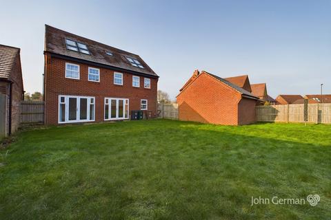 5 bedroom detached house for sale, Hoskins Lane, Newton Solney