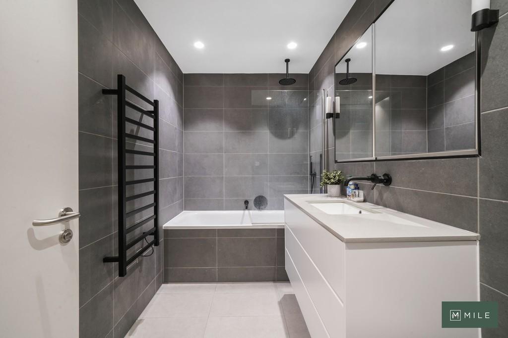 Flat 27, Baddiel House - ui K9pc8c9 IU7j Zhc Q77i