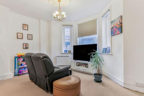 2 bedroom apartment for sale, Durley Gardens