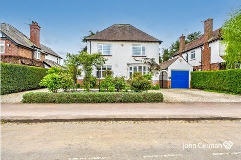 3 bedroom detached house for sale, Westfield Drive, Loughborough