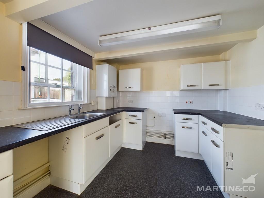 Flat 2 Kitchen