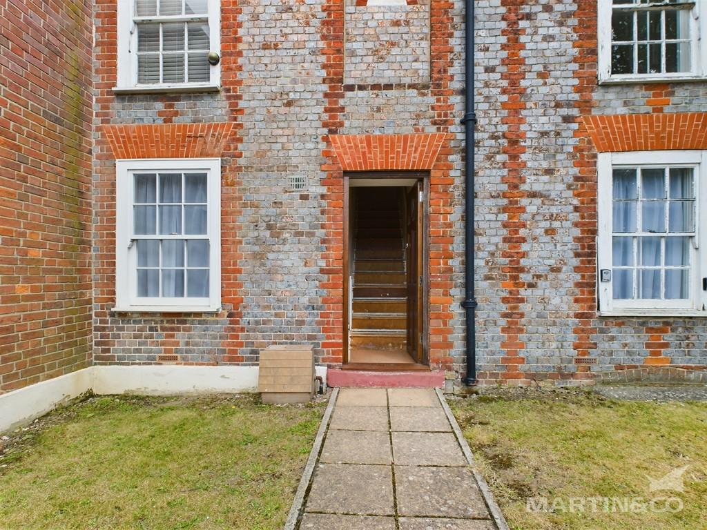 Flat 5 Entrance
