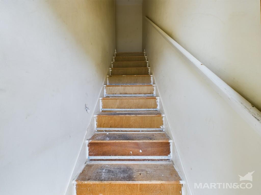 Flat 5 Entrance Staircase