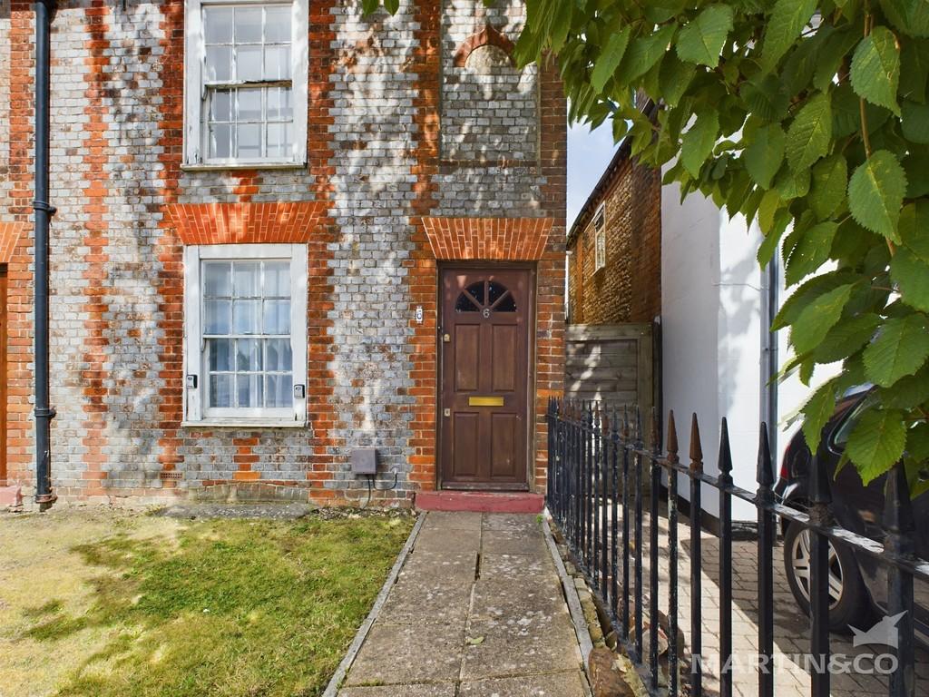 Flat 6 Entrance