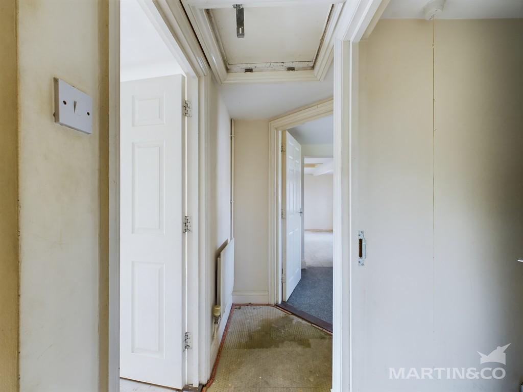 Flat 6 Hallway
