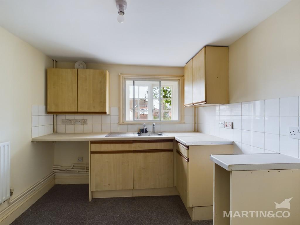 Flat 6 Kitchen