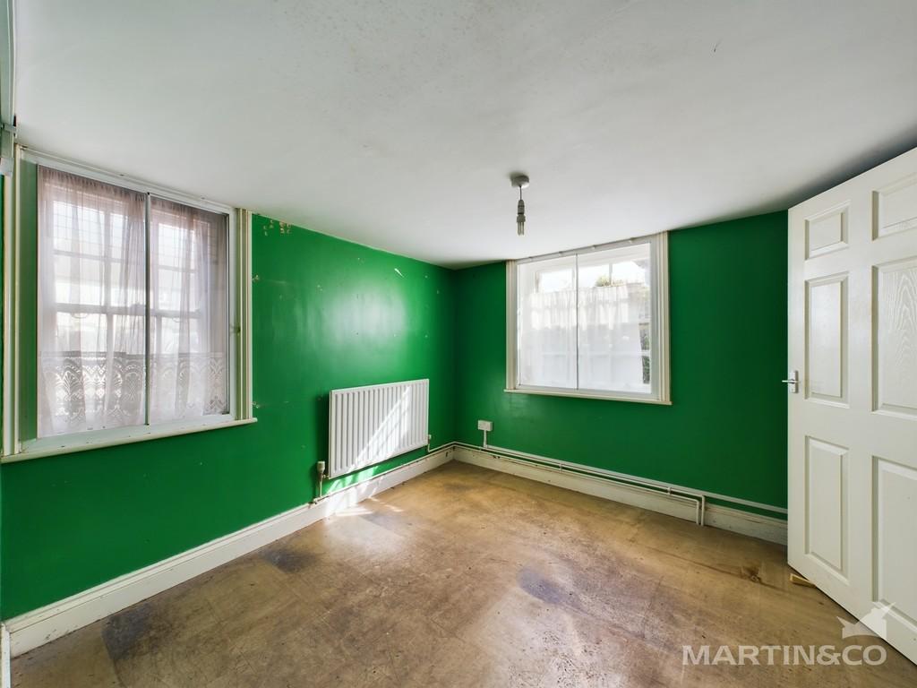 Flat 1 Bedroom