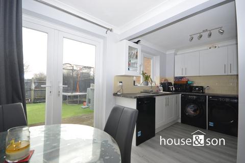 3 bedroom terraced house for sale, Holbury Close, Bournemouth