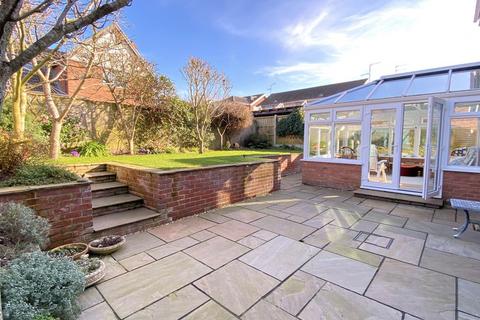 undefined, Seaview Crescent, Norfolk NR26
