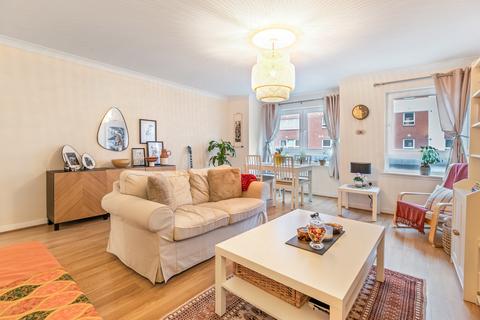 Flat 1/1, 4 Finlay Drive, Glasgow, G31 2LP