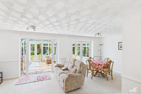 3 bedroom detached bungalow for sale, Furse Feld, Aldwick