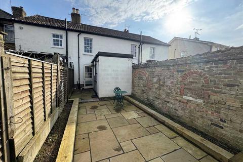 2 bedroom terraced house to rent, Thompsons Cottages, Harwood Hall Lane, Upminster