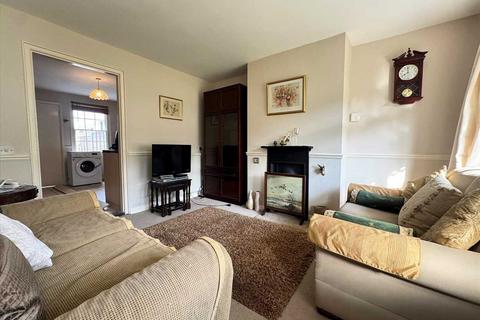 2 bedroom terraced house to rent, Thompsons Cottages, Harwood Hall Lane, Upminster
