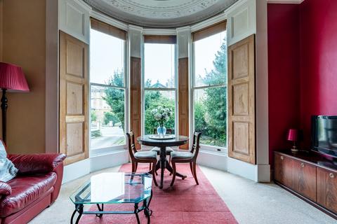 2 bedroom flat for sale, Bristol BS8